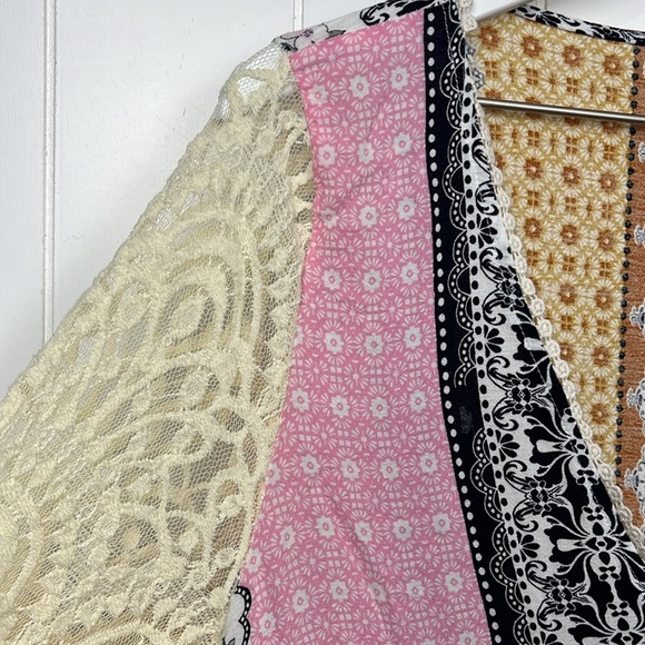 Kori America Womens Tunic L Pink Black Gold Boho Fit & Flare Lace Bell Sleeves - Picture 3 of 13